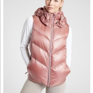 Athleta Lofty Down Vest